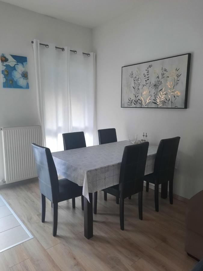 Livia Apartman Hévíz Exterior foto